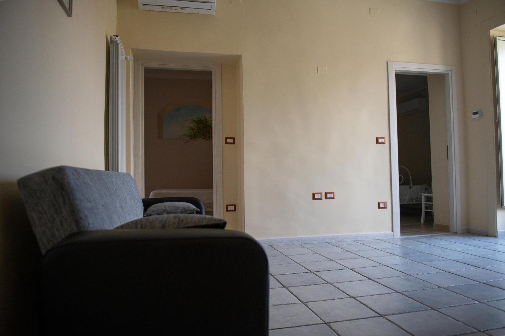 Mandevilla Home Caiazzo Ngoại thất bức ảnh
