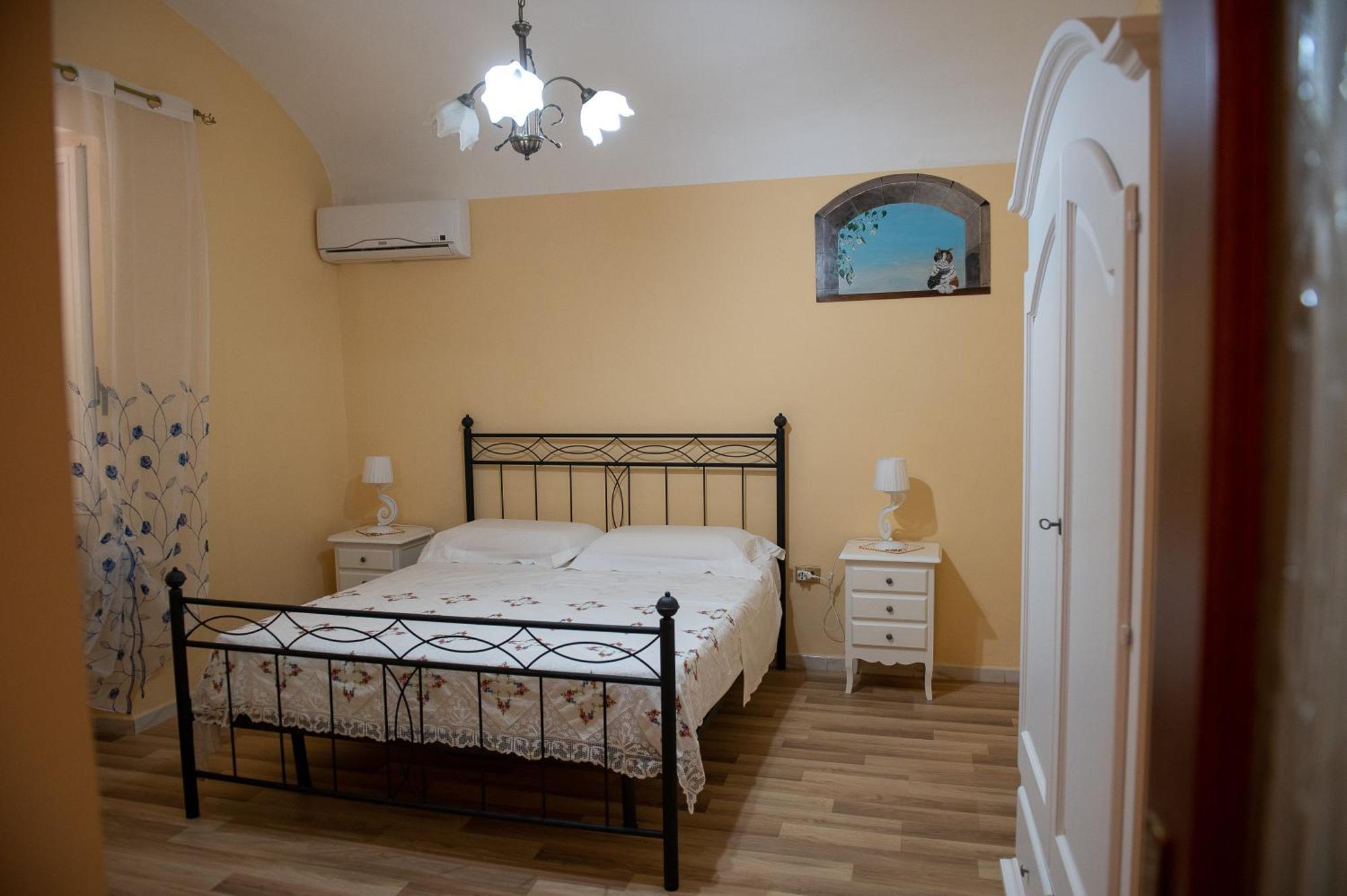 Mandevilla Home Caiazzo Ngoại thất bức ảnh